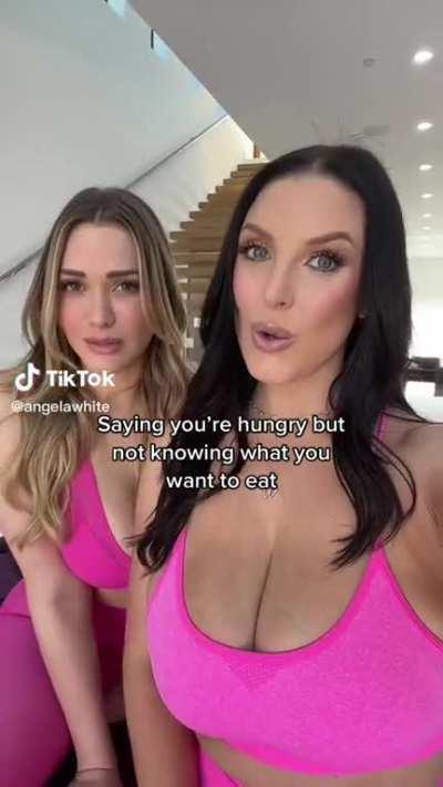 Angela White @angelawhite