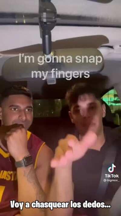 M A G I A 😮 *yo le hice los subtítulos