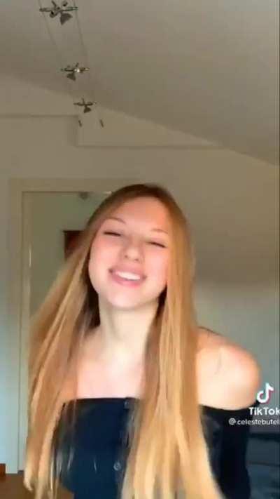 Celeste bustelli tette🍐