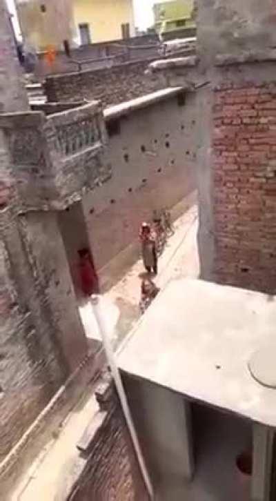 “This is a Muslim area.Sell the house and leave or become a Muslim”: Woman is forced to live in fear for life in Jafrabad, Balrampur, UP. Under pressure of conversion. Refusal results in stone pelting on her house.