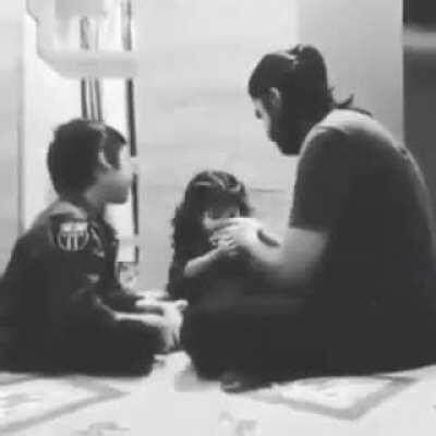 A dad is a daughter's first love.❤️