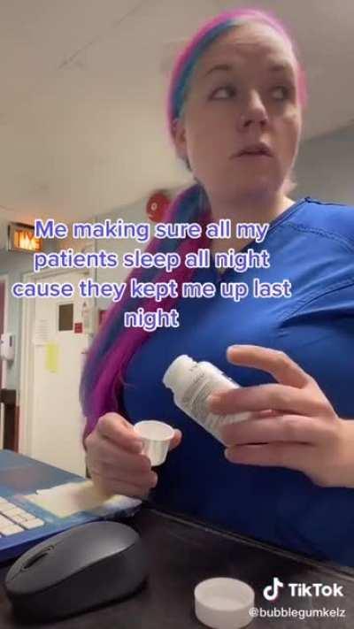 Please God let this be a patient doing Harley Quinn nurse cosplay. 🙏Quit slipping smart phones into the asylums people!📱👏👏👏