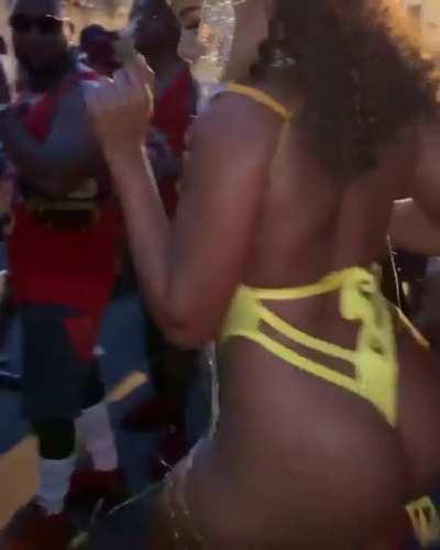 Carnival Goddess Vee shaking it at the parade