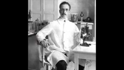 História do Brasil em 1 minuto, fiquei arrepiado com cesar lattes! Como o brasileiro não conhece o maior físico do Brasil? O problema do Brasil é o brasileiro.. esse vídeo me fez ficar com orgulho e tristeza do Brasil.