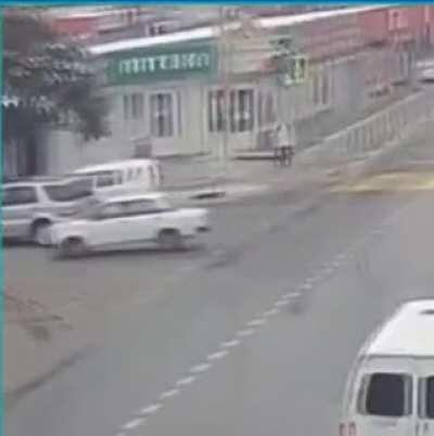 The new and improved Russian auto parking system