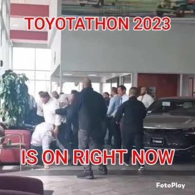 Made this from the car salesmen fighting each other. 