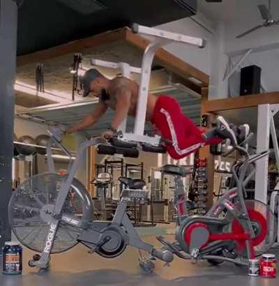 POV: Your PC trying to run Streets of Tarkov with binaural sound on