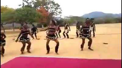 Blessing y'all With The 'Mbakumba' Dance From My People . It's Originally for Thanking The Ancestors For Good Harvest And Now For Their Blessings ♥️♥️