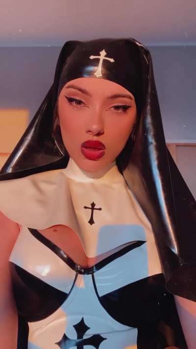 Kinky nun
