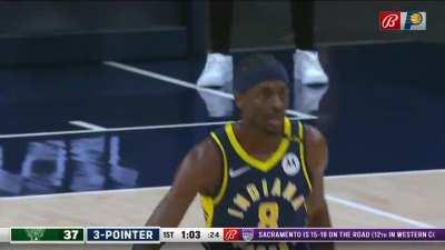 [Highlight] Justin Holiday hits his 6th 3 in the first quarter