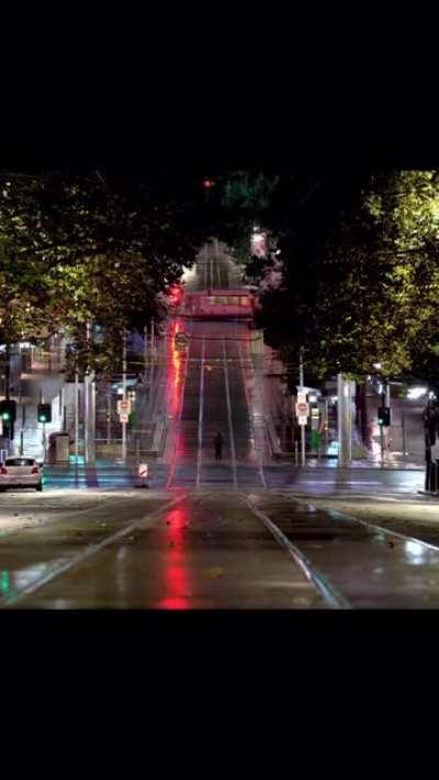 Aprendão! Cenas do lockdown para segunda onda de COVID-19 em Melbourne, Australia.