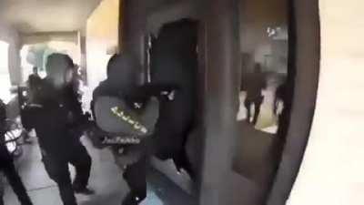 FBI yeah hello this post right here