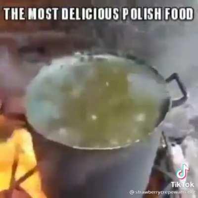 Grzegorz Brzęczyszczykiewicz made Dinner