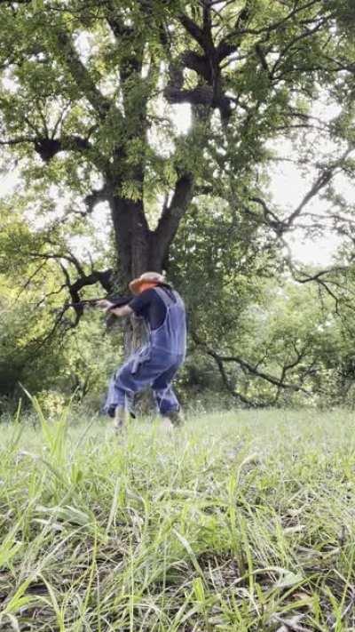 Just got home from having tacos and 🅱️uttsex with u/homerpimpson304 thought I saw a fed🅱️oi in my pig pen, had to whip out the intimidation tactics.