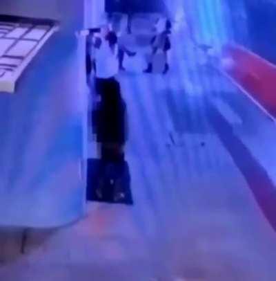 HMC while I can't hold my cosmo