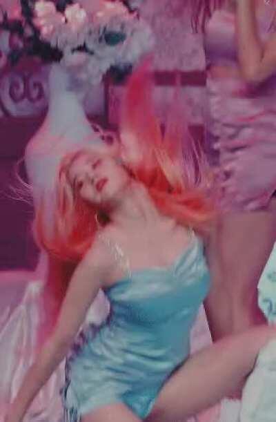 🧁goddess sana🧁