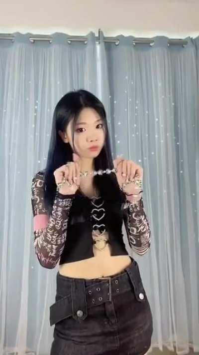 get dressed with jamie