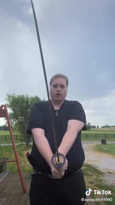 Don't mess with this person's family