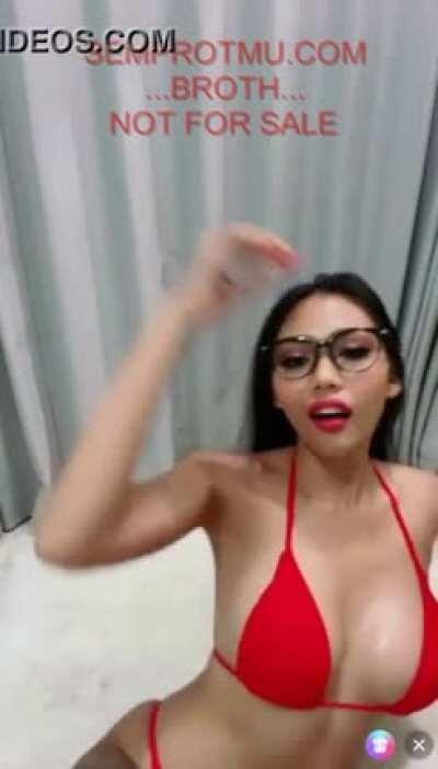 Tolong faptain. Nak tau nama