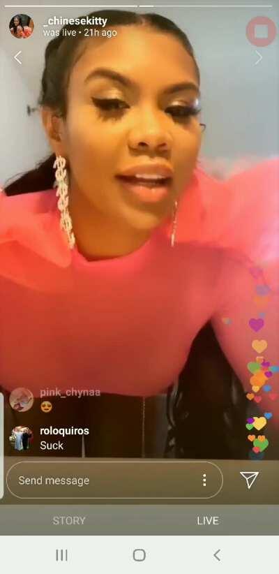 Titties sitting pretty