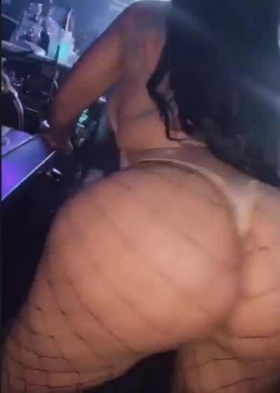 alyymariee_ 🍑🔥🔥