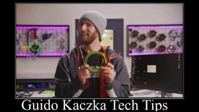 Solo le falta el locutor [OC]