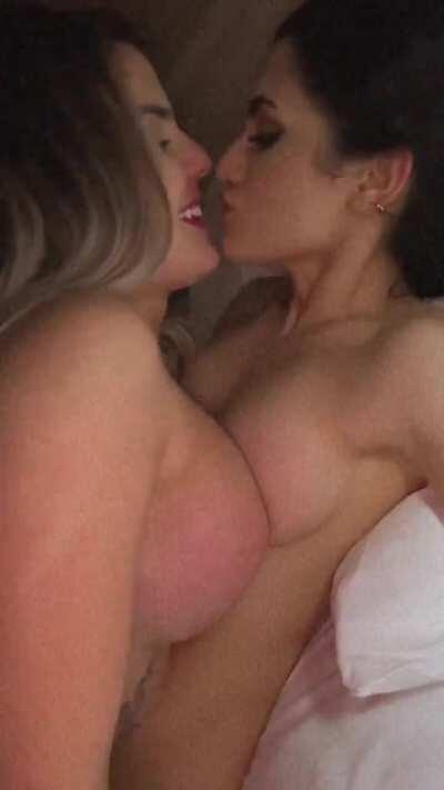 Grazi Mourão & Letícia Gabriela