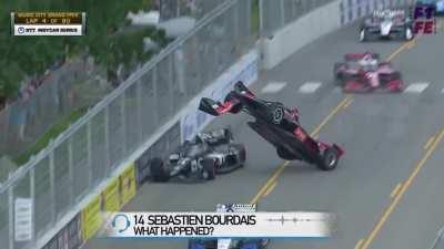 Ericsson once again hits a Frenchman in a street circuit, then went on to f**king win.