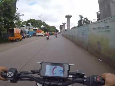 Horn sounds are for ignoring!