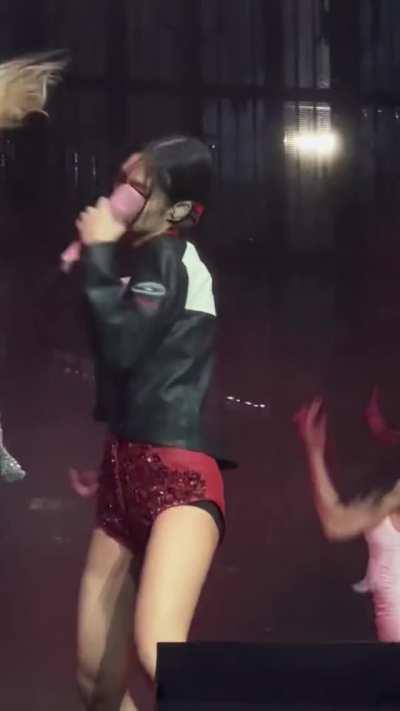 Your body is perfect Jennie