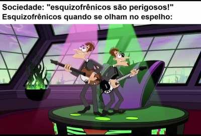Só consigo me lembrar do Mário Games e do Terry A. Davis, heheh...