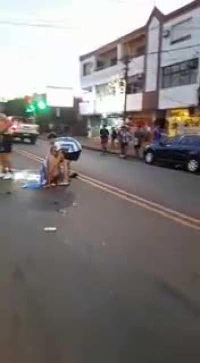 Imitando la escaloneta / sale mal.