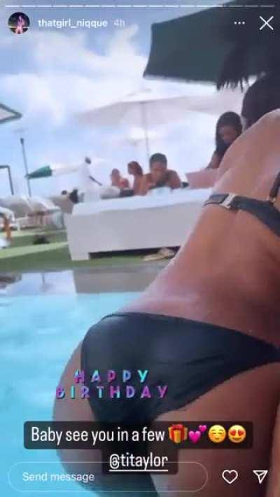 Ass fat