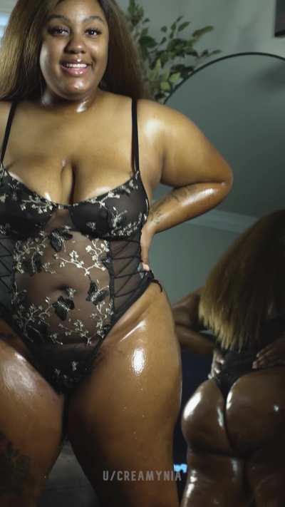 Team Ass vs Team Tits...Explain your reasoning
