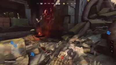 Lmao this fucker got a quad feed with a care package