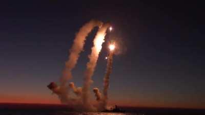 Russian Navy launching 3M-54 Kalibr from the black sea. 14/1/2023