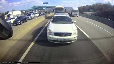 Hyundai Truck fails to slow down, killing a man in his 50's and injuring 11 people