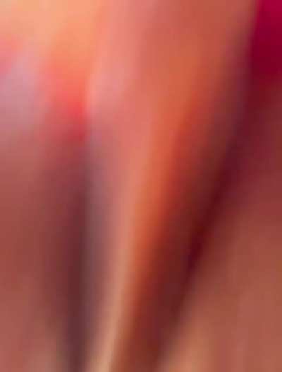 The thought of your cock makes me horny 🥵💦