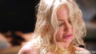 Vicki Chase Enjoying The Sweet Taste of Ivy Wolfe's Pussy