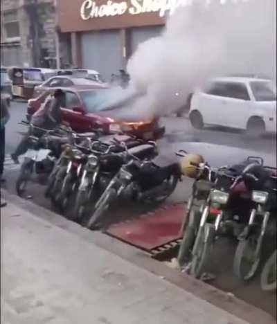 Ah yes, the stool will help!