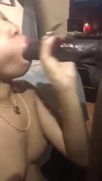 Damn girl 😩💦💦 8$ links