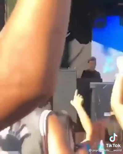 Keep rollin rollin rollin