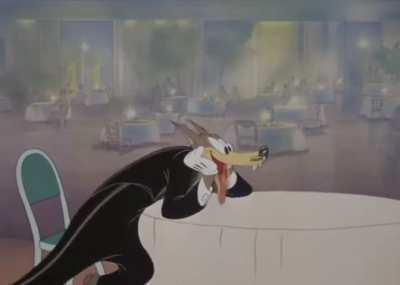 Freesmart when he sees a Pillow on his bed: