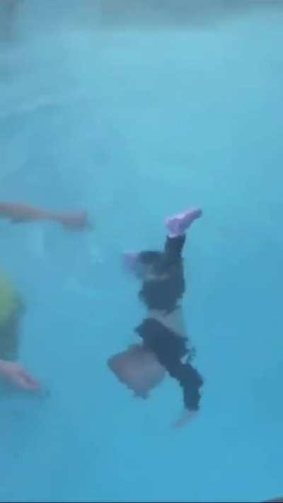 babysitter do this to your kid wyd😳