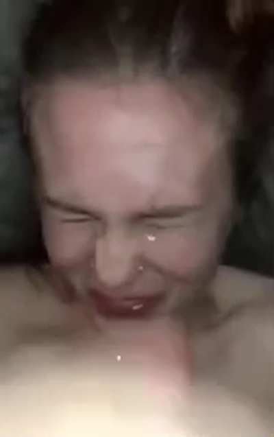 Cum Hating Amateur Gets It In The Eye