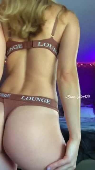 Petite with a lotta ass