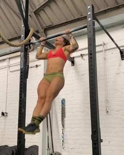 French athlete Celia Gabbiani [gif]