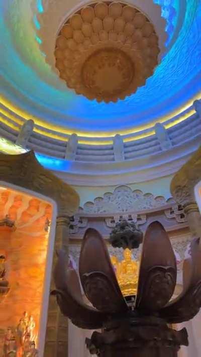 Beautiful Buddha Hall 🙏