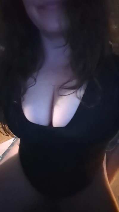 What should I play? [f]