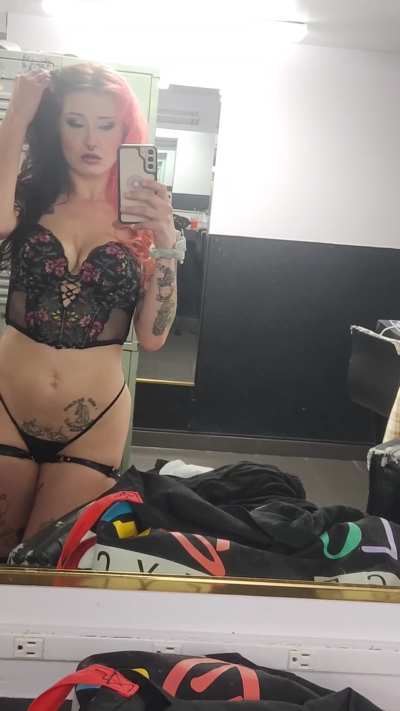 [ Spokane ] Leaving *something* to your imagination🤭 I'll see you in your wet dreams